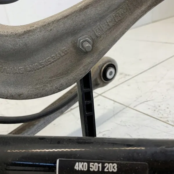 Assemblaggio sospensione posteriore destra Audi A6 C8 4K QUATTRO image 10