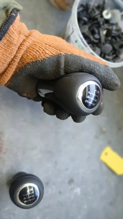 Mazda växelspaksknopp OEM NHDGERT för CX5 CX3 6-växlad image 3