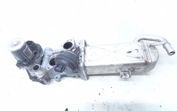 Refroidisseur EGR d'occasion OEM 03L131512DQ VW Golf image 2