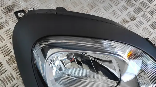 Fiat Panda III 3 2010-2023 Cross 4x4 Farol Direito 71765834 image 5