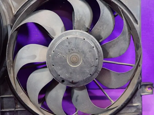 VW GOLF IV 97-06 1.6 Kylarrubrik 1J0121207T image 3