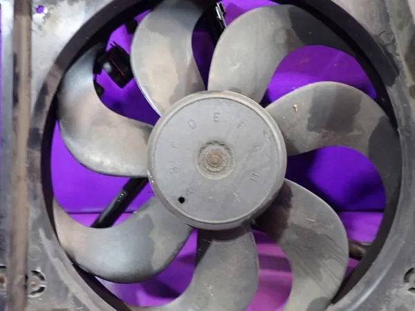 VW GOLF IV 97-06 1.6 Kylarrubrik 1J0121207T image 7