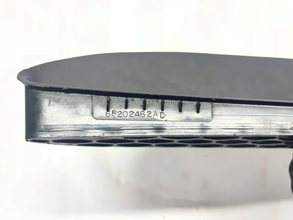 RAM 1500 ventilatierooster OEM 68202462AD 2019 image 8
