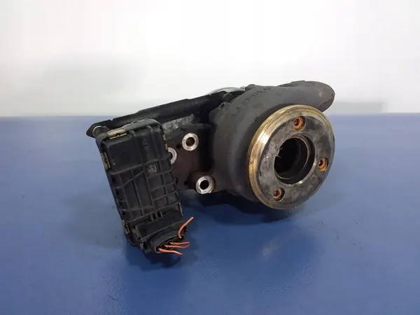 Turbo VW Phaeton 5.0 V10 TDI Izquierdo 07Z145873G image 3