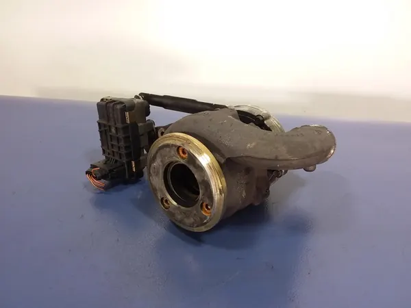 Turbo VW Phaeton 5.0 V10 TDI Izquierdo 07Z145873G image 4