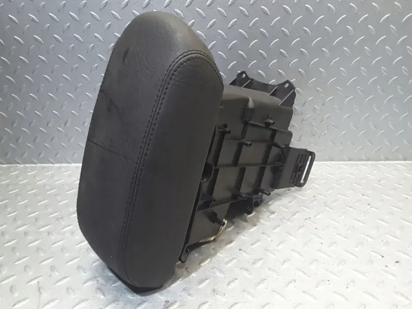 Reposabrazos consola Lexus IS 220D-250-350 OEM 735592185 image 2