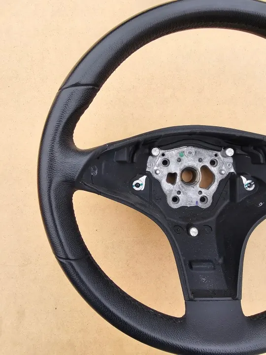 OEM A2304602118 Musta nahka ohjauspyörä Mercedes image 5