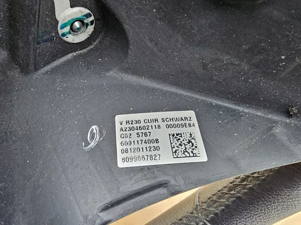 OEM A2304602118 Musta nahka ohjauspyörä Mercedes image 8