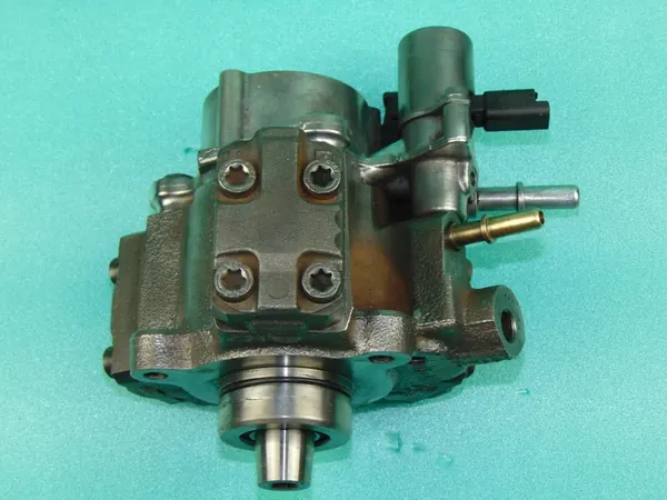 Bomba de combustible para Ford 2.2 TDCi 3.2 TDCi image 3