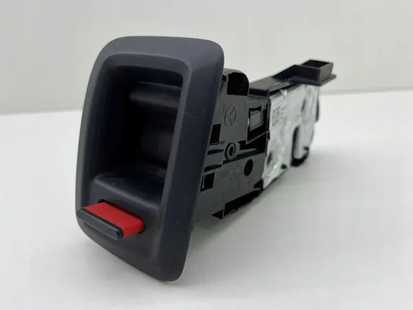 MERCEDES W177 Rechters Zit Slot A1779205400 image 1