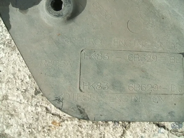 Jaguar Motorabdeckung OEM HK83-6B629-B - Gebraucht image 5