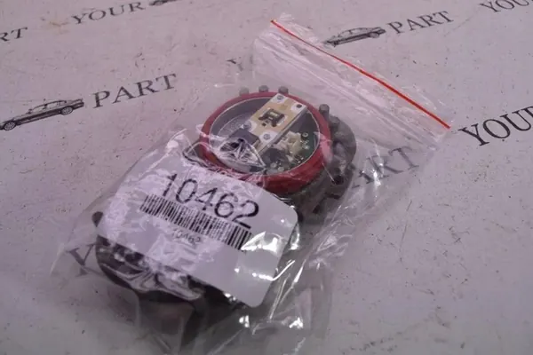 Farol adicional esquerdo BMW X3 (F25) 1305715 image 5