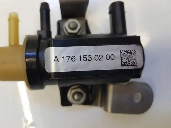 Solénoïde de vide EGR Turbo Mercedes AMG GTC GTR C63 AMG image 5