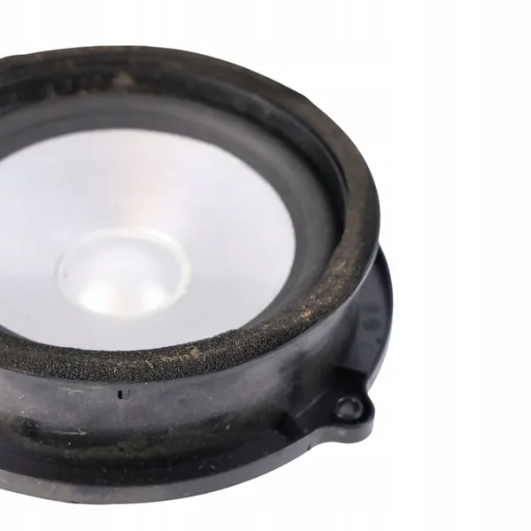 Land Rover Discovery 3 L319 achterschoot basluidspreker 5H22-70451-NB image 3