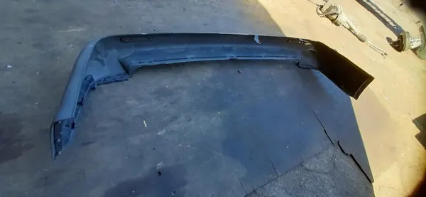 Paraurti posteriore Volkswagen Transporter T5 image 8