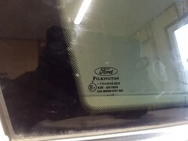 Vitre arrière gauche Ford Galaxy III OEM E143R001604 image 3