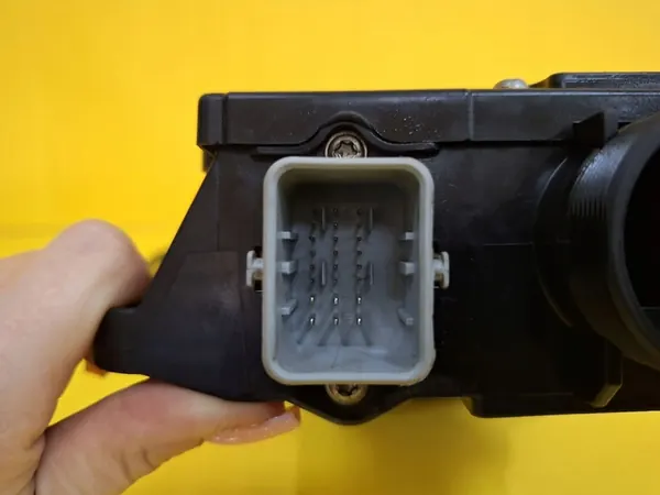 Electric Handbrake Renault Vel Satis 8200316574 image 7