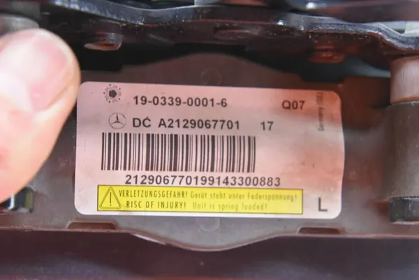 Verrou capot pyrotechnique OEM A2129067701 gauche avant image 4