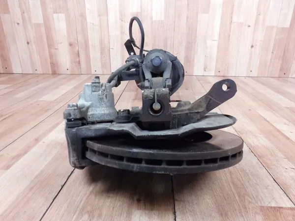 Mitsubishi ASX 1.8 DID Assemblaggio Sospensione Anteriore Destro OEM image 3