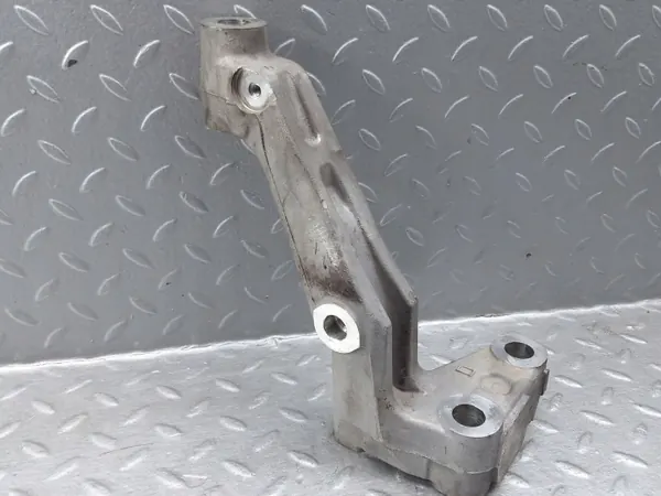 Soporte de columna de dirección OEM S0414B Peugeot Rifter image 2