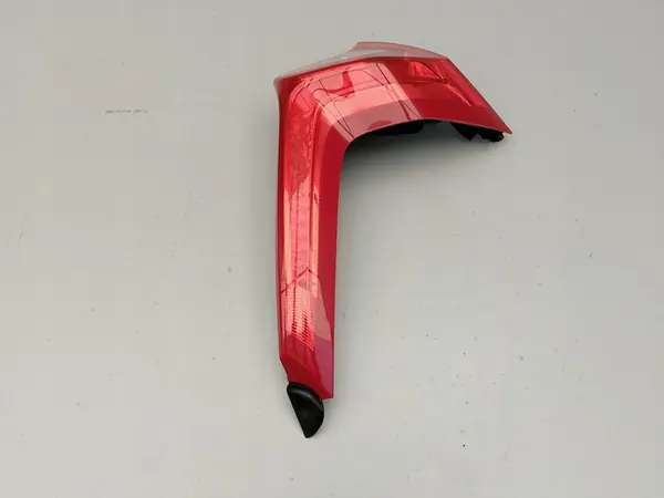 VOLVO V60 I 1 LIFT 2013- Luz Trasera Izquierda 31395928 image 4