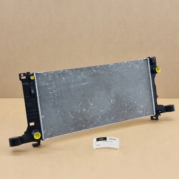 Vesijäähdytin OEM 32249456 Volvo XC40:lle 2017-2025 image 2