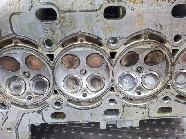Culata Motor OEM 9678369810 para Peugeot RCZ image 10