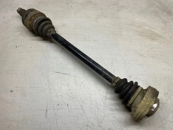 Vänster bakaxel BMW X3 E83 image 3