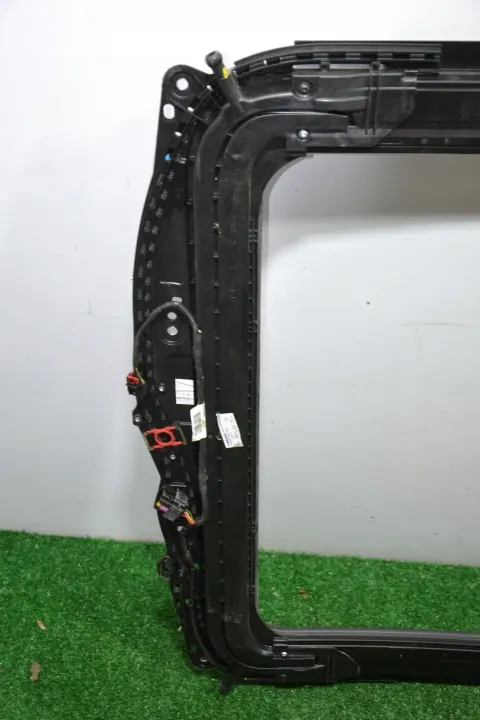 Teto Solar Porsche Macan OEM 95B877041C - Usado image 4