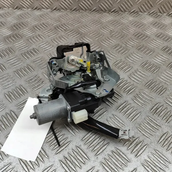 Lexus UX (AA1/AH1/MA1) Bagaggelucka lås 2020 OEM 69350-76030 image 4