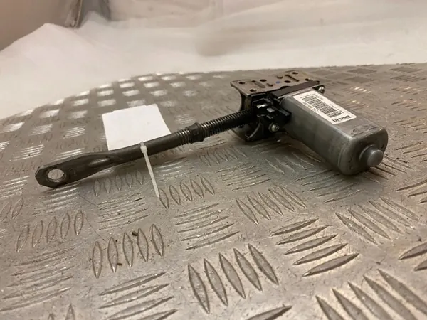 Moteur de siège Mercedes-Benz GLE AMG W166 - OEM image 10
