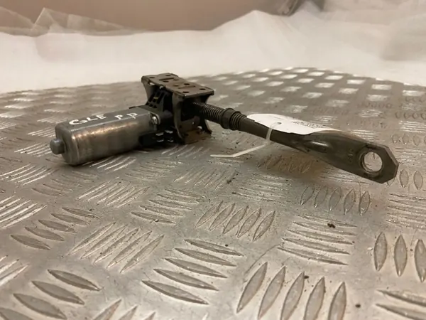 Moteur de siège Mercedes-Benz GLE AMG W166 - OEM image 8