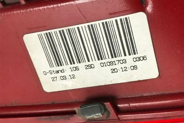 Luz de maletero izquierda AUDI A4 (8K2, B8) 8K5945093AD image 2