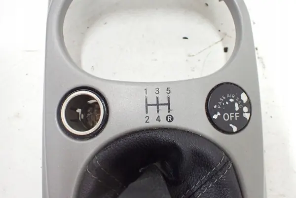 Smart Forfour 454 Vaihteenvalitsimen holkki OEM A4546800810 image 6