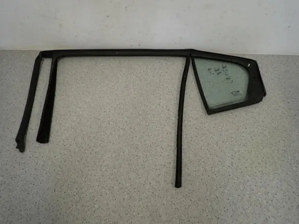 Junta de ventana trasera derecha CHEVROLET CRUZE 4d 08-12 image 4
