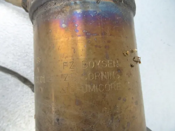 Catalizador BMW OE OEM 8616198 - Usado image 3
