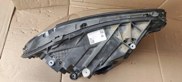 Voorlamp Mercedes A-Klasse 177 image 10