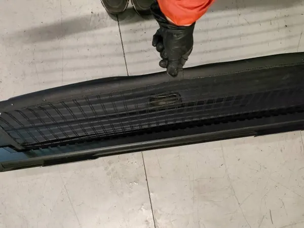 BMW E91 Kofferbakrolgordijn - OEM-onderdeel image 6