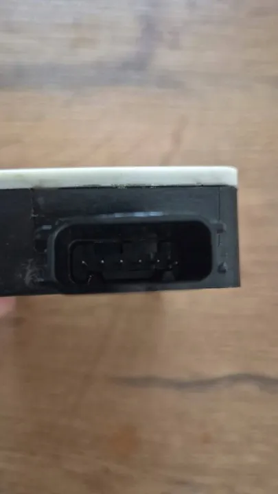 Mercedes-Benz Distronic Radar OEM A0009052804 image 3