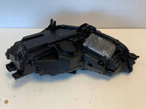 Faros Izquierdo Derecho AUDI A4 B9 Lift MATRIX image 4