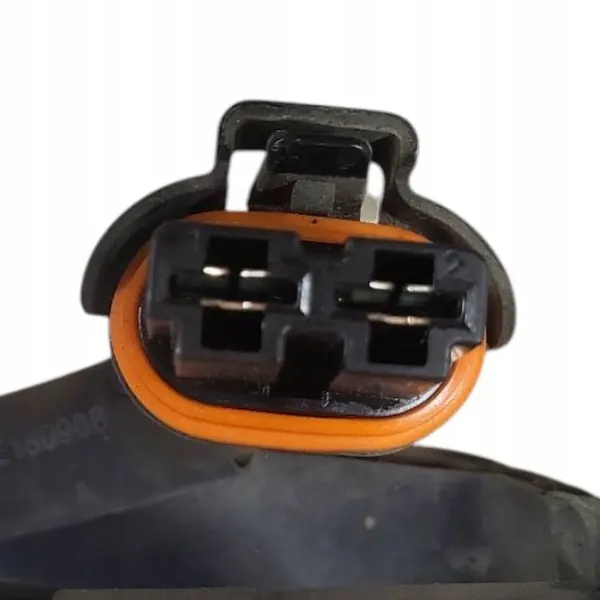 Volvo V60 OE 8240543 image 4