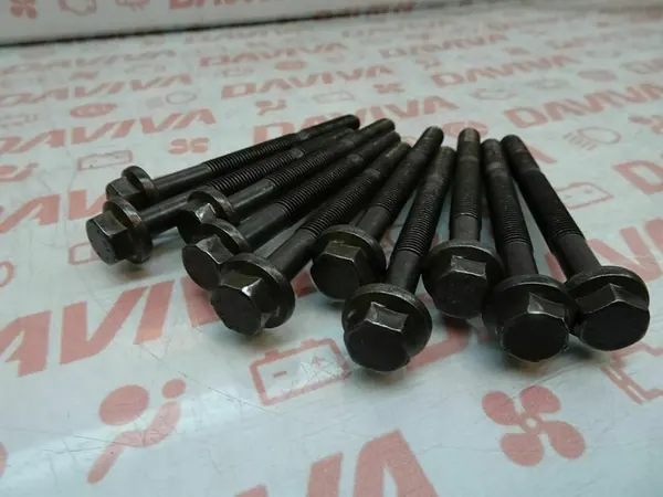 Fiat 500 Vis de Culasse 1.2 Essence 2011 image 3