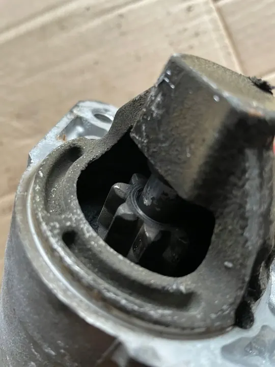 Motor de arranque Suzuki Grand Vitara I 1.6 16v 98-05 M000T85681 image 4