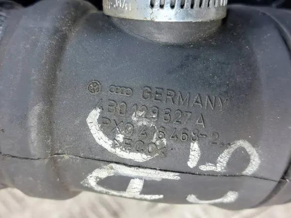 Ilmavirtausmittarin Kotelo Audi A6 C5 2.5 TDI image 7