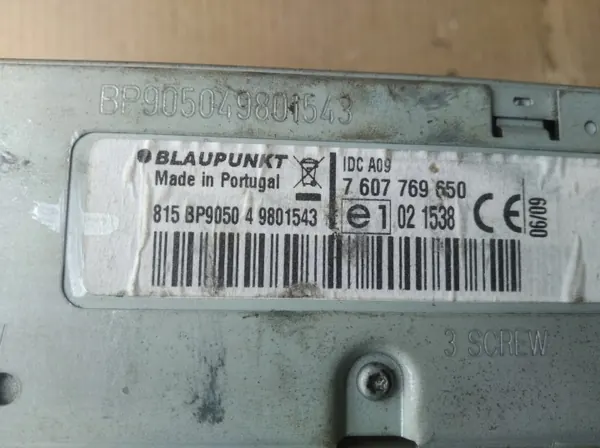 Changer de CD OEM 7607769650 pour Peugeot 307 CC image 4