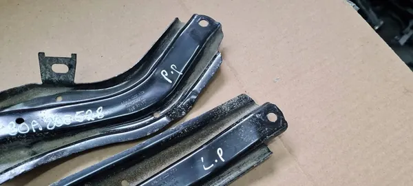 Audi Q5 SQ5 Suporte Esquerdo Direito 80A805527 80A805528 image 2