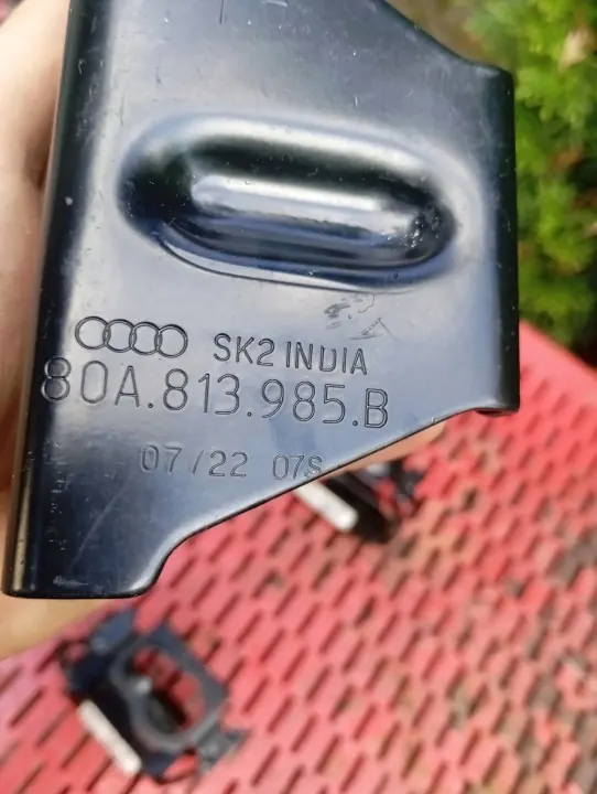 Soporte red maletero Audi Q5 OEM 80A861735 80A861736 image 3