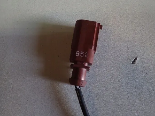 Sensor de Temperatura VW Audi TDI 03L906529B image 3