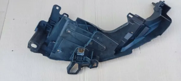 Scheinwerfergleiter Rechts Vorne OEM 622225493R Renault image 3