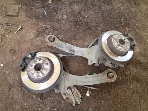 Ford Hinterachsfederbein OEM sdfvgbhnj - Links/Rechts image 2